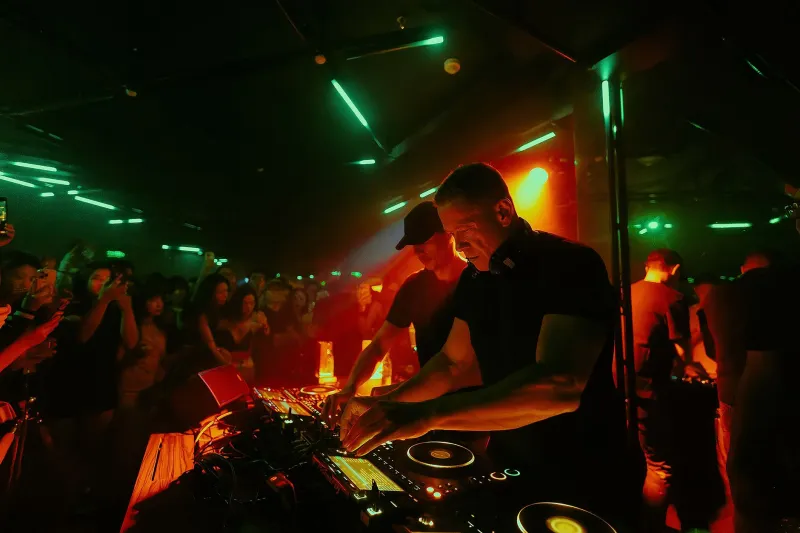 Forget the Formula: Why the DJs Who Break the Rules Are the Ones We Remember